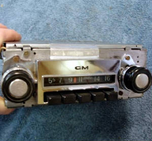 Radios/1967-1972_GM_AM_Radio_1.JPG