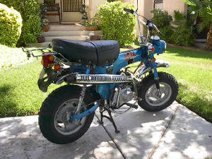 1970_Honda_DAX_ST70_Right_Side.jpg