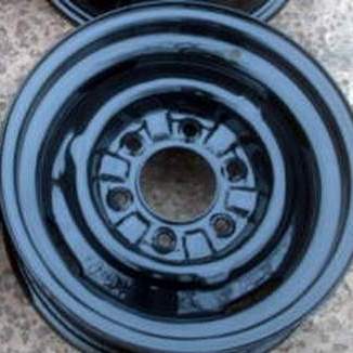 Hubcaps/Rim_wheel_nub_bump_nipple_type.jpg
